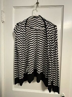 LOFT Black and White Wave Stripe Open-Front Cardigan